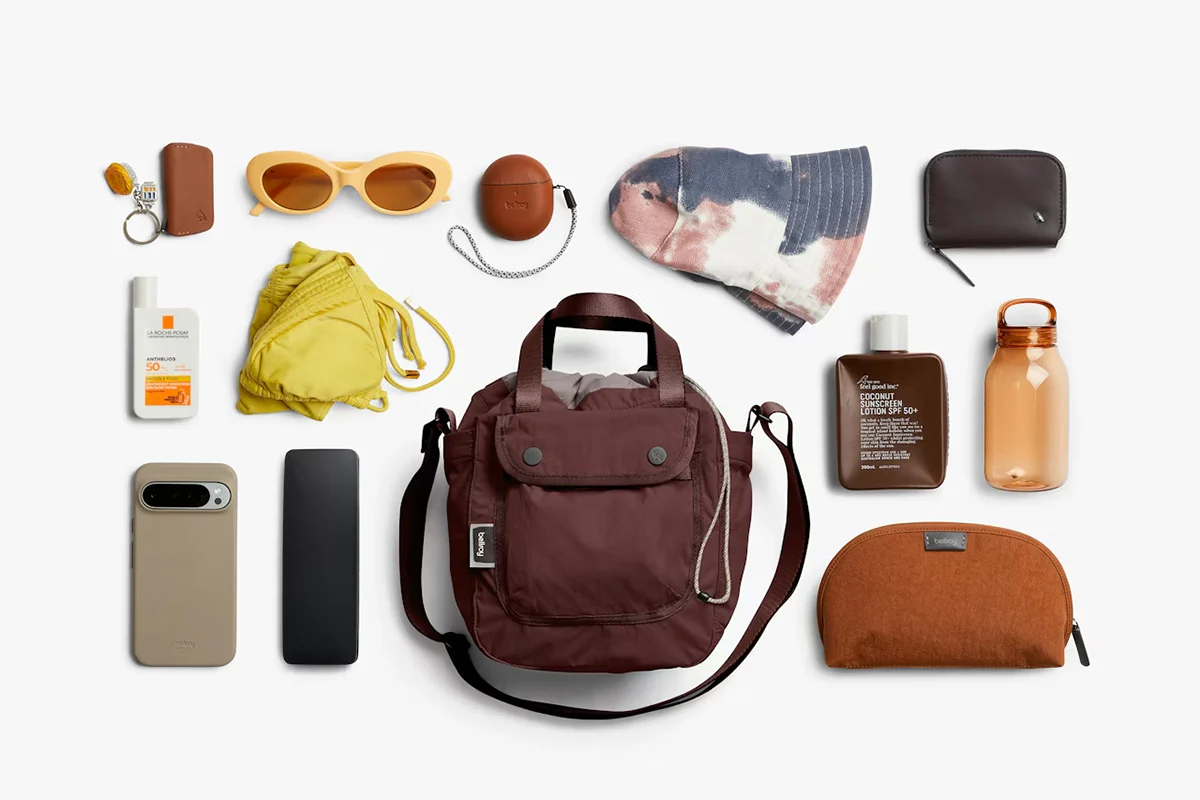 Bellroy Cinch Bucket Bag Burgundy - Image 9