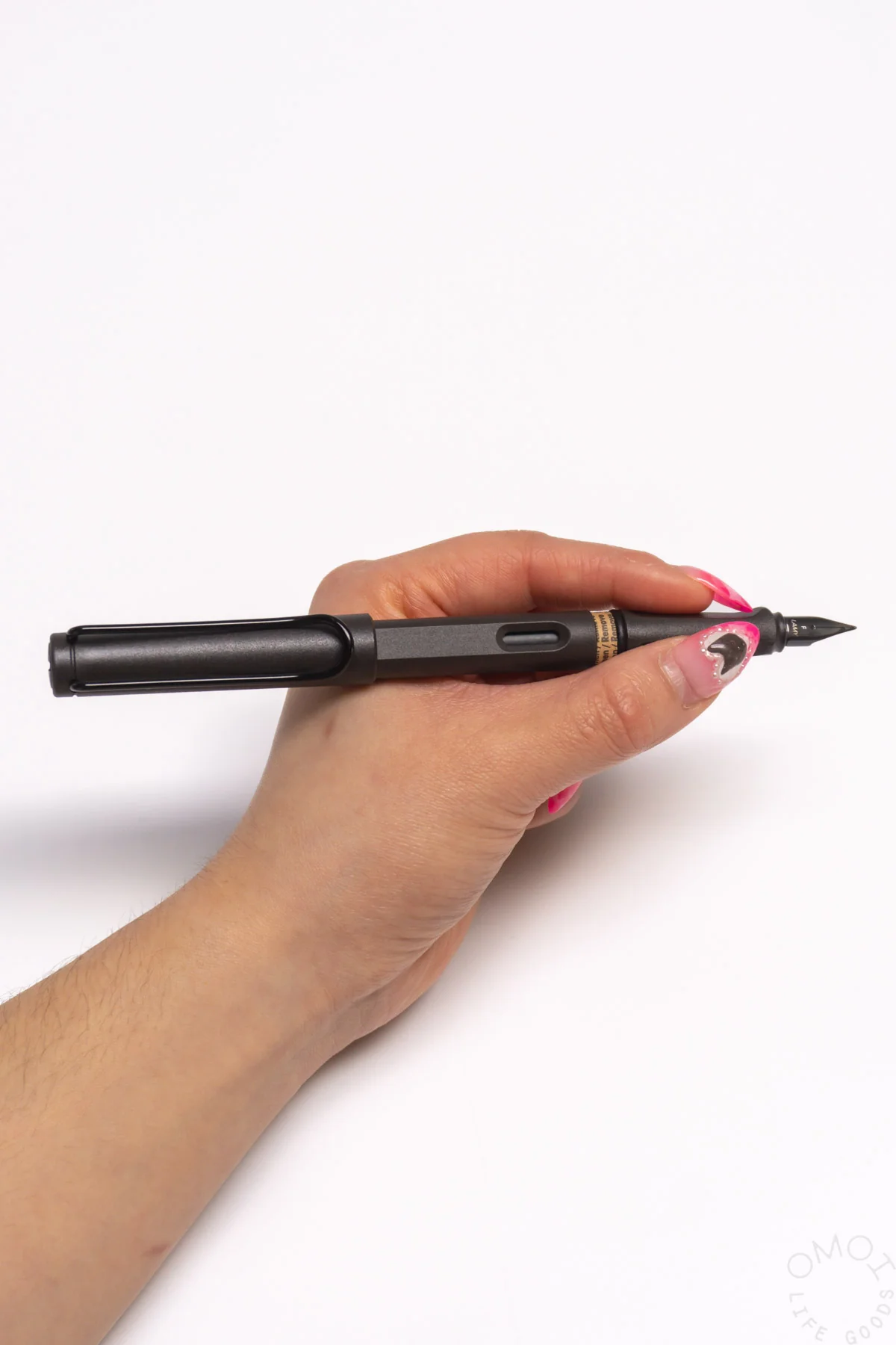 LAMY Safari Fountain Pen Fine Nib Umbra - Image 2