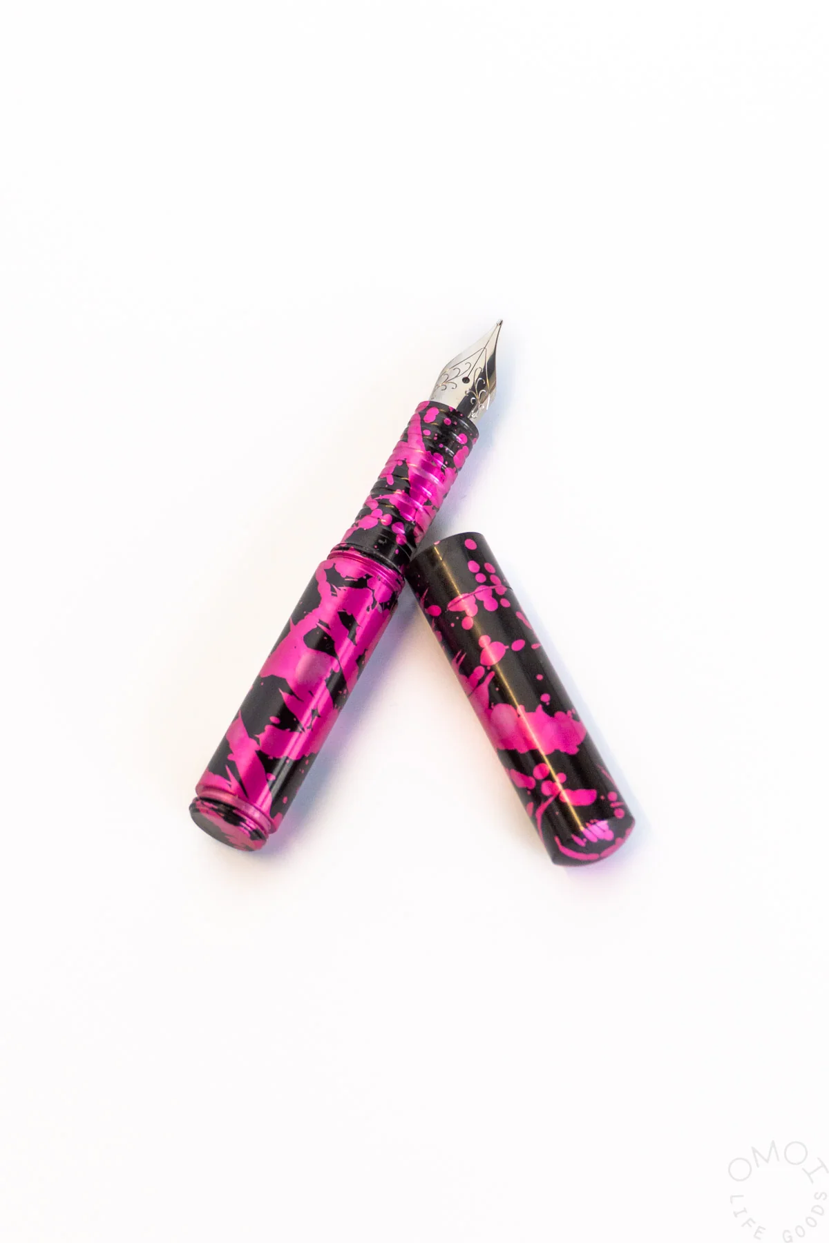 Schon DSGN Anodized Aluminum "Pocket 6" Fountain Pen Punk Rock Pink - Image 2