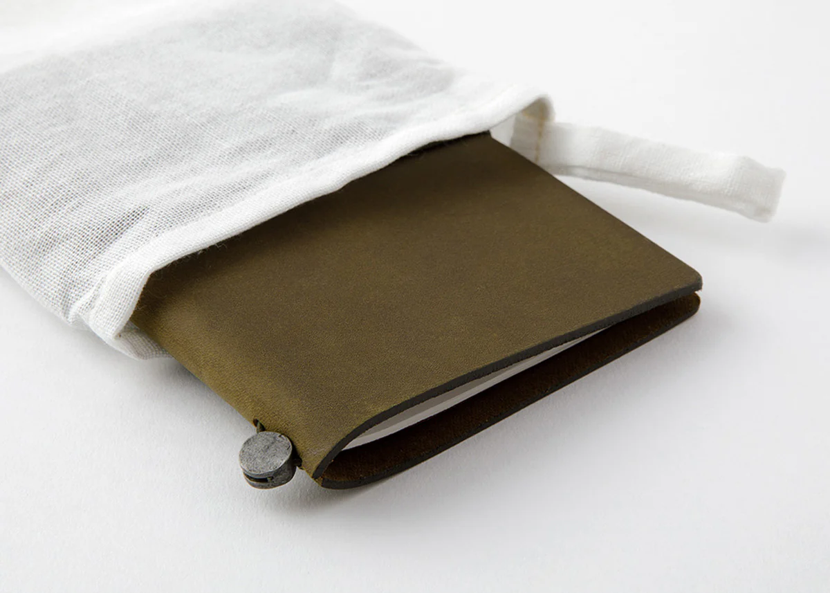 TRAVELER'S notebook Passport Olive - Image 11